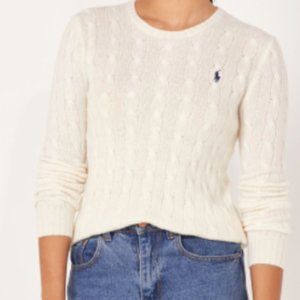 Crewneck cable sweater